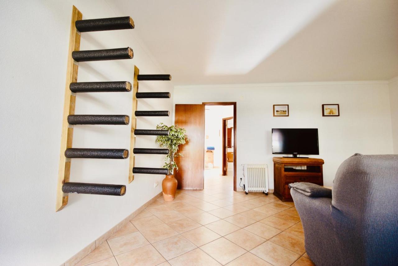 Catarina House - Baleal Beach, Balcony, Pool Ferrel  Exterior photo